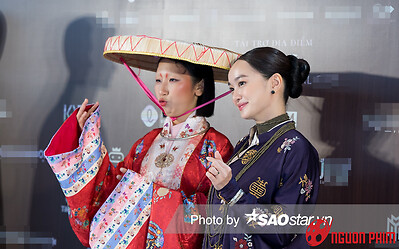 Kaity Nguyễn bị 1 nhân vật chiếm hết spotlight ở thảm đỏ phim mình đóng chính