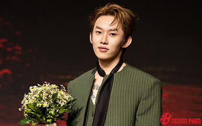 Kay Trần báo tin vui ở tuổi 30