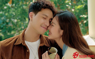 Khả Ngân làm điều đặc biệt trong sinh nhật của Thanh Sơn