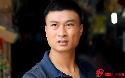 Làng Trong Phố tập 4: Vừa lên phố, Hiếu (Duy Hưng) đã giấu vợ đi gặp gái xinh