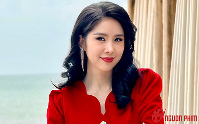 Lê Phương hạnh phúc công bố tin vui ở tuổi 39