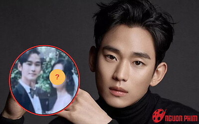 Lộ ảnh cưới của 'cụ giáo' Kim Soo Hyun, cô dâu xinh đẹp không kém Seo Ye Ji
