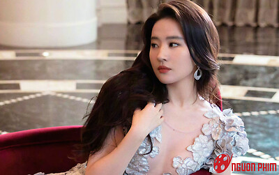 Lưu Diệc Phi chính thức công bố tin vui cùng chồng, còn để lộ khoảnh khắc cực hạnh phúc