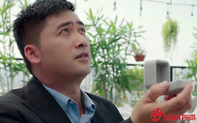 Màn cầu hôn 'cười ra nước mắt' của đội trưởng đội hình sự trong tập cuối Biệt Dược Đen