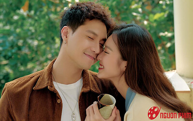 Một nam diễn viên nổi tiếng tự nhận là 'thuyền trưởng' của Thanh Sơn - Khả Ngân