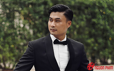 Nam chính Làng Trong Phố khoe ảnh quý tử, được khen chuẩn bản sao của bố