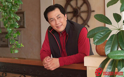 Nam diễn viên gánh nỗi oan ngoại tình khiến vợ cũ tự vẫn