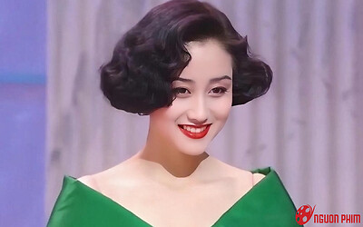 Người đẹp khiến Lý Liên Kiệt chấp nhận trả thay khoản nợ 230 tỷ