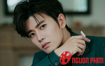 Nhậm Gia Luân xuất hiện tiều tụy, khác xa so với ảnh đã qua chỉnh sửa