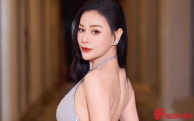 Nhan sắc Phương Oanh thời chưa thẩm mỹ bỗng hot trở lại, đỉnh thế nào mà xứng danh tình đầu màn ảnh?
