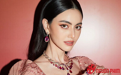 Nối gót Baifern Pimchanok, Mai Davika gây tranh cãi với loạt cảnh nóng 18+