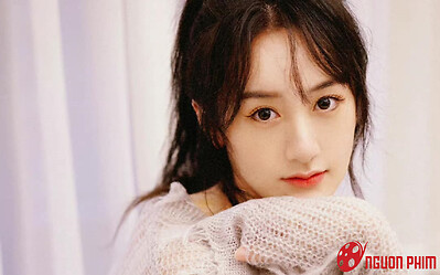 Nữ chính ban đầu của Vân Chi Vũ không phải Ngu Thư Hân mà là người đẹp này