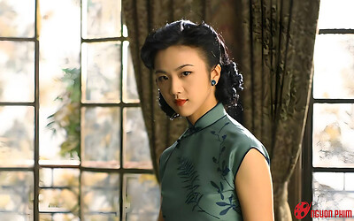 Nữ diễn viên bị bạn trai bỏ vì đóng phim 18+, suýt mất sự nghiệp vì đắc tội chị đại