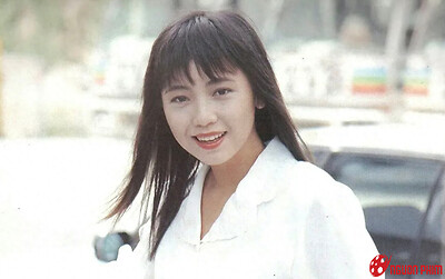 Nữ diễn viên bị bố mẹ bỏ rơi từ nhỏ, danh tiếng sụp đổ vì yêu người đã có vợ