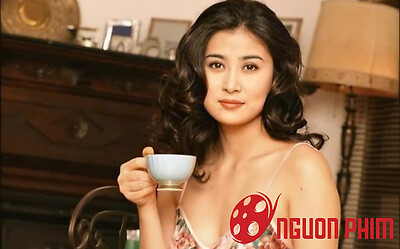 Nữ diễn viên bị đánh vì từ chối đóng cảnh nóng