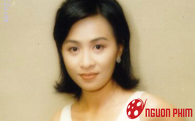 Nữ diễn viên nổi tiếng bị bắt cóc, ép chụp ảnh nhạy cảm ở tuổi 25