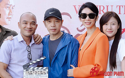 'Ông hoàng phòng vé' Thái Hòa quay trở lại màn ảnh rộng, đóng cặp với em gái Trấn Thành?