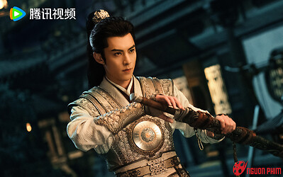 Phim của nam diễn viên đang bị khán giả tẩy chay có gì mà được so sánh với Khánh Dư Niên 2?