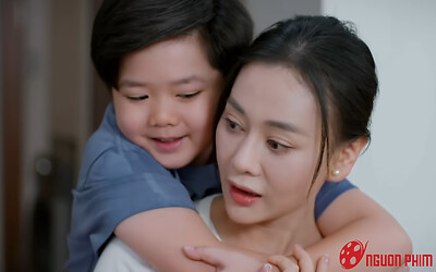 Phim của Phương Oanh nhận tin vui