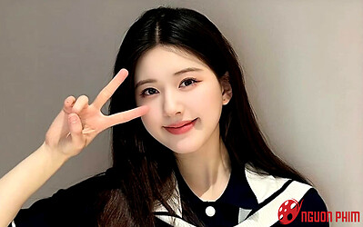 Phim Hậu Lãng của Triệu Lộ Tư vừa lên sóng đã bị khán giả tẩy chay, quyết không xem