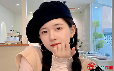 Phim mới chưa quay xong, Triệu Lộ Tư đã vội xác nhận 'yêu đương' với tình cũ Trương Tịnh Nghi?