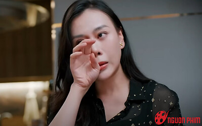 Phương Oanh gây ấn tượng