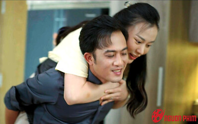 Phương Oanh và Doãn Quốc Đam cứ yêu là khổ