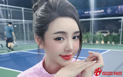 Quỳnh Kool công khai danh tính ông xã ngoại quốc