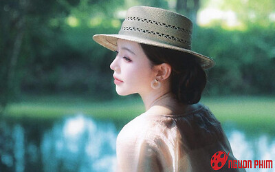 Quỳnh Kool khoe đường cong chữ S vạn người mê