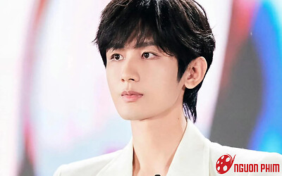 Rời xa Dương Tử, Thành Nghị hẹn hò với 'Búp bê màn ảnh' Hoa ngữ