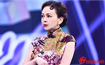 Sắc vóc của nữ diễn viên mặc váy cưới ở tuổi 55 gây sốt