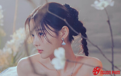 Sắc vóc của nữ diễn viên nóng bỏng nhất màn ảnh Hàn 2025