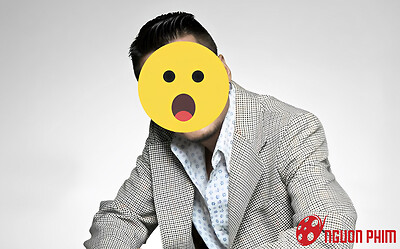 Sao nam hàng đầu showbiz bị bắt vì sử dụng ma túy, phải đi hát hội chợ, bán hàng rong kiếm sống