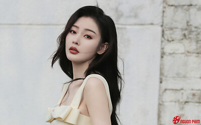 Sao nữ từng cướp vai của Triệu Lệ Dĩnh giờ chìm nghỉm, bị bạn trai bỏ rơi