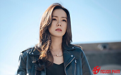 Son Ye Jin bất lực