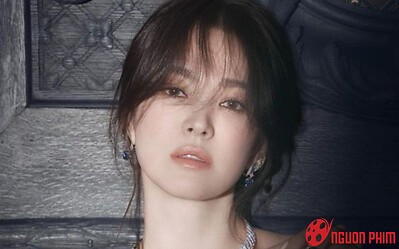 Song Hye Kyo bất ngờ được một nhân vật gọi là 'nàng thơ của cuộc đời'