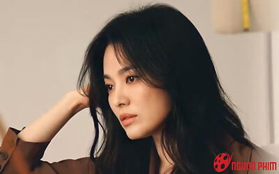 Song Hye Kyo bị vạ lây khi một cặp đôi CBiz đình đám tuyên bố ly hôn