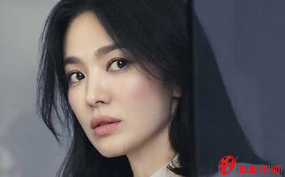 Song Hye Kyo chính thức hết thời, còn bất ngờ bị ác nữ mới nổi vượt mặt
