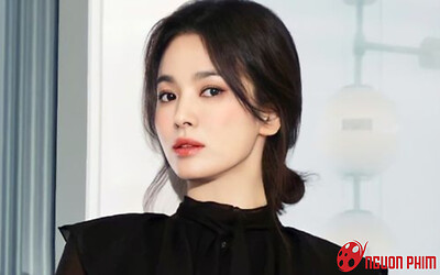 Song Hye Kyo để lộ tính cách thật nhưng lần này lại được khen hết lời