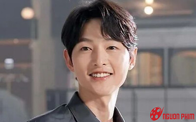 Song Joong Ki phát tài rực rỡ sau khi ly hôn Song Hye Kyo