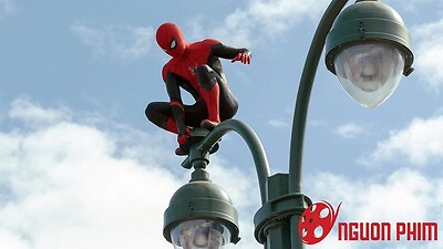 Spider-man: No Way Home đạt doanh thu khủng gần 1,4 tỷ USD