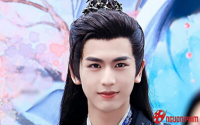 Sự nghiệp bạn trai Bạch Lộc lộ dấu hiệu xuống dốc