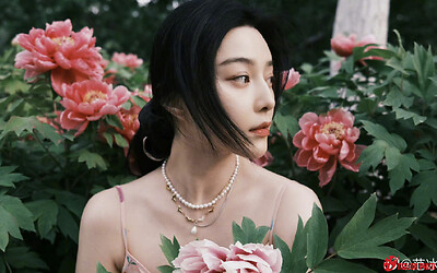 Sự thật bức ảnh nữ diễn viên hạng A bị phát hiện có con riêng