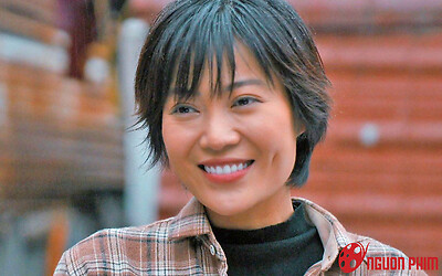 Thanh Hương gây tranh cãi vì răng sứ trắng bóng dù vào vai nghèo khổ ở Cuộc Đời Vẫn Đẹp Sao