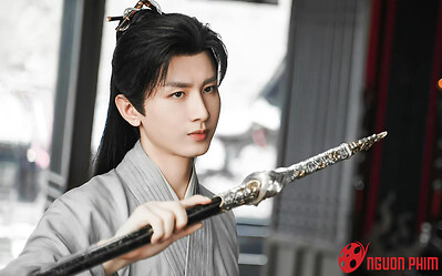 Thành Nghị lên hotsearch vì một cảnh trong Liên Hoa Lâu, netizen chê làm lố