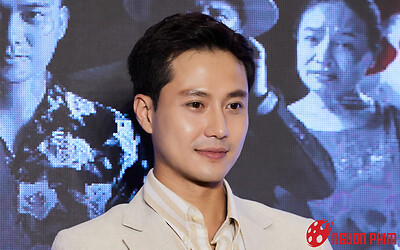 Thanh Sơn hạnh phúc đón giáng sinh bên người đặc biệt