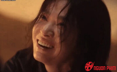 The Glory của Song Hye Kyo dính lỗi nghiêm trọng, lần này khán giả lại nhắm mắt làm ngơ?