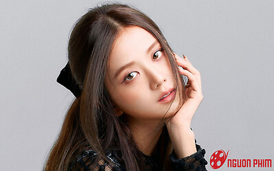 Thực hư cảnh Jisoo BLACKPINK được 'bạn trai' lớn hơn 7 tuổi hộ tống tại đêm nhạc