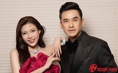 Thuý Diễm khoe đôi chân dài miên man bên chồng Lương Thế Thành