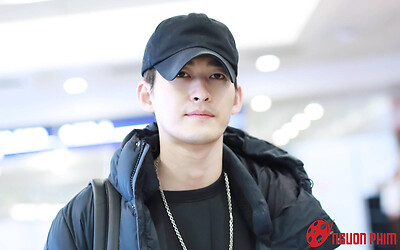 Tình cũ Triệu Lệ Dĩnh gây phẫn nộ vì hành vi vô đạo đức: Thế này mà không bị phong sát thì hơi phí